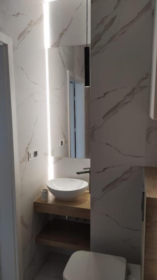Apartment Nowoczesny Z Widokiem Na Jezioro